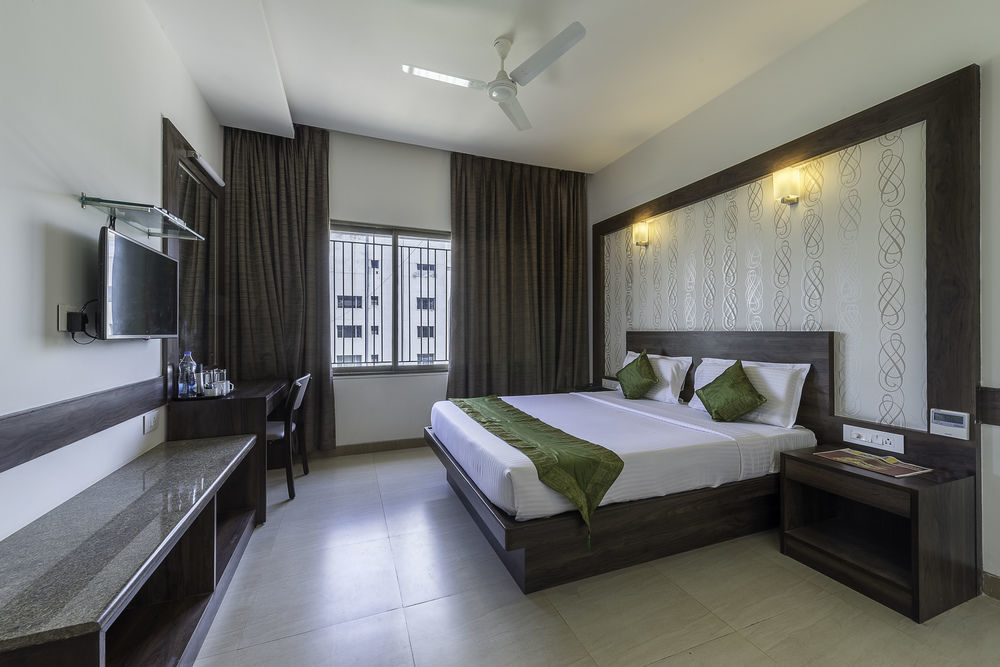 Myspace Hotels Silverstar بنغالور المظهر الخارجي الصورة