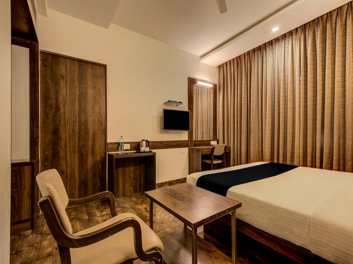 Myspace Hotels Silverstar بنغالور المظهر الخارجي الصورة