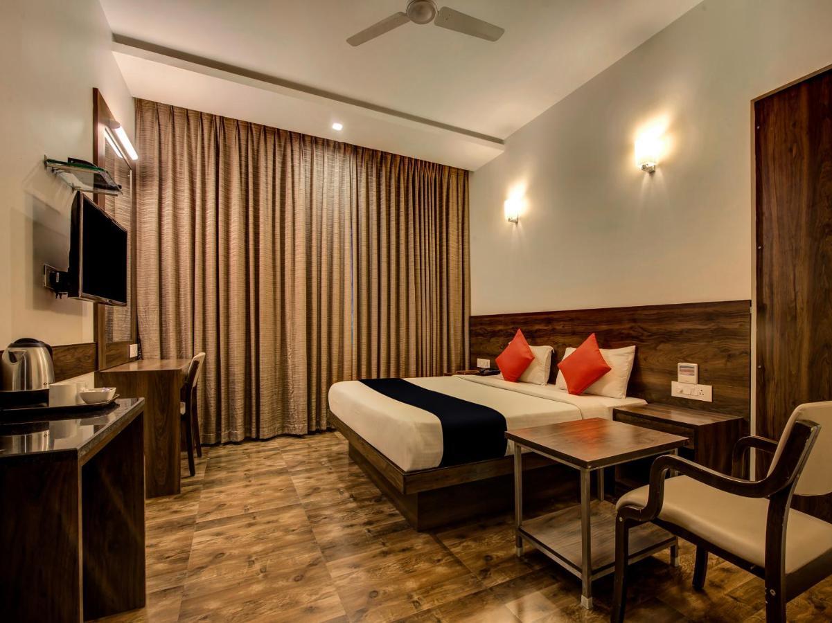 Myspace Hotels Silverstar بنغالور المظهر الخارجي الصورة
