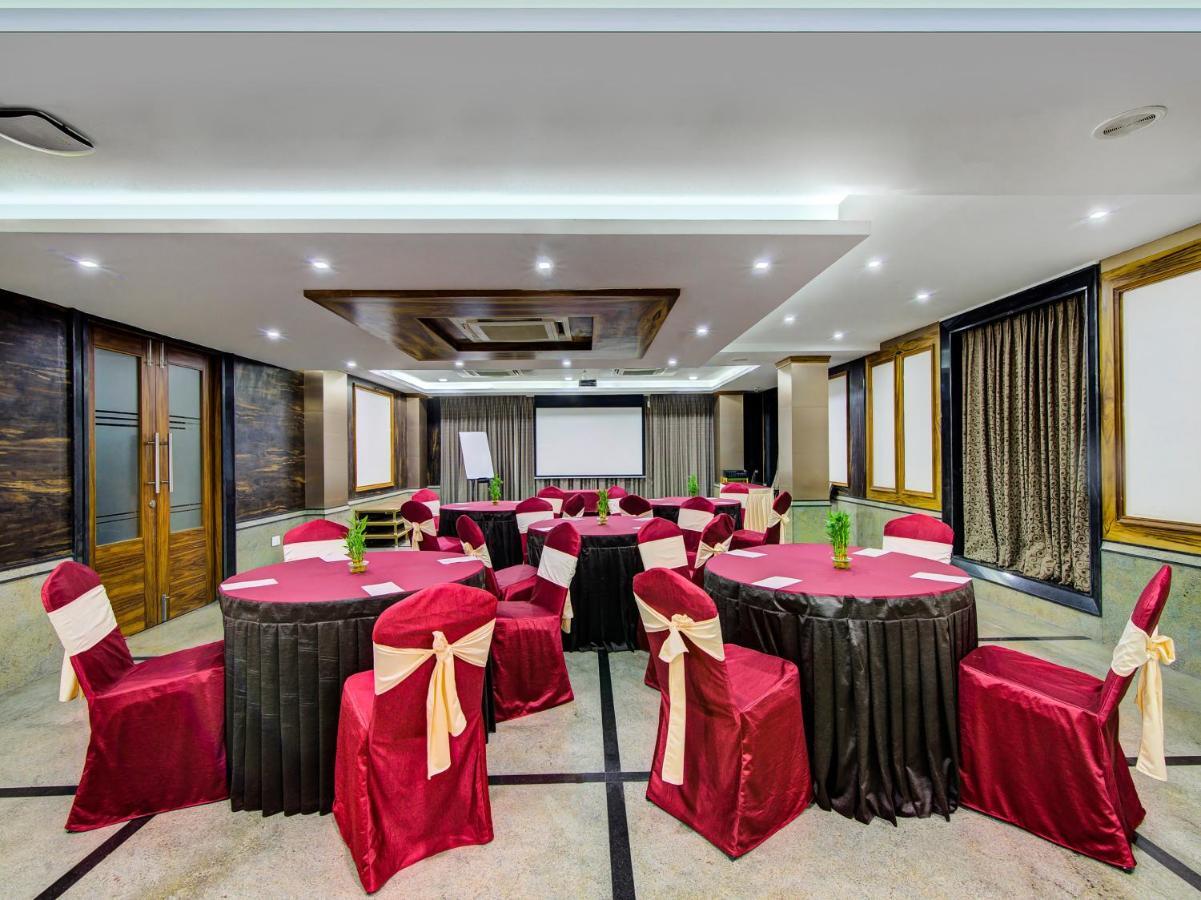 Myspace Hotels Silverstar بنغالور المظهر الخارجي الصورة