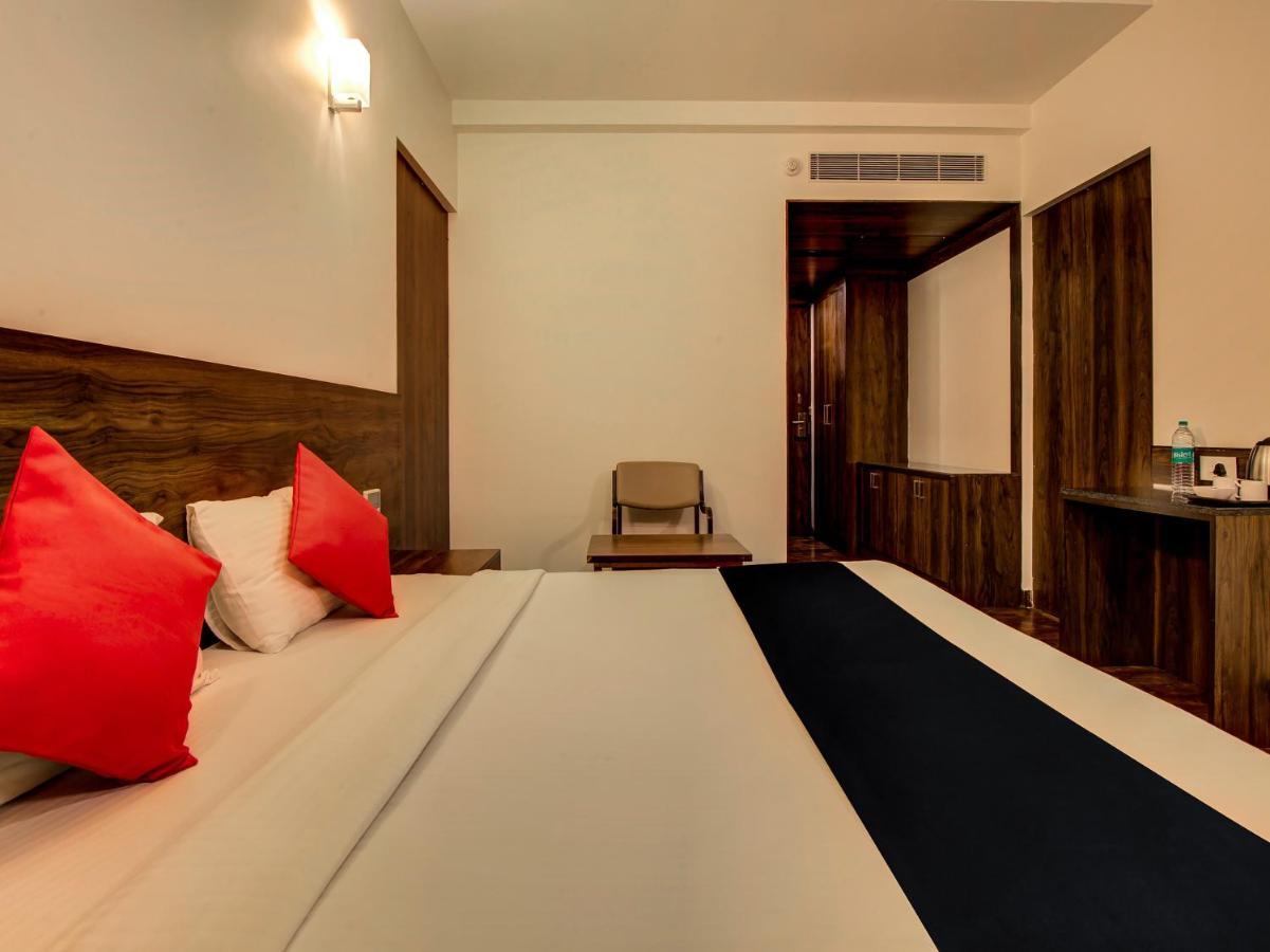 Myspace Hotels Silverstar بنغالور المظهر الخارجي الصورة