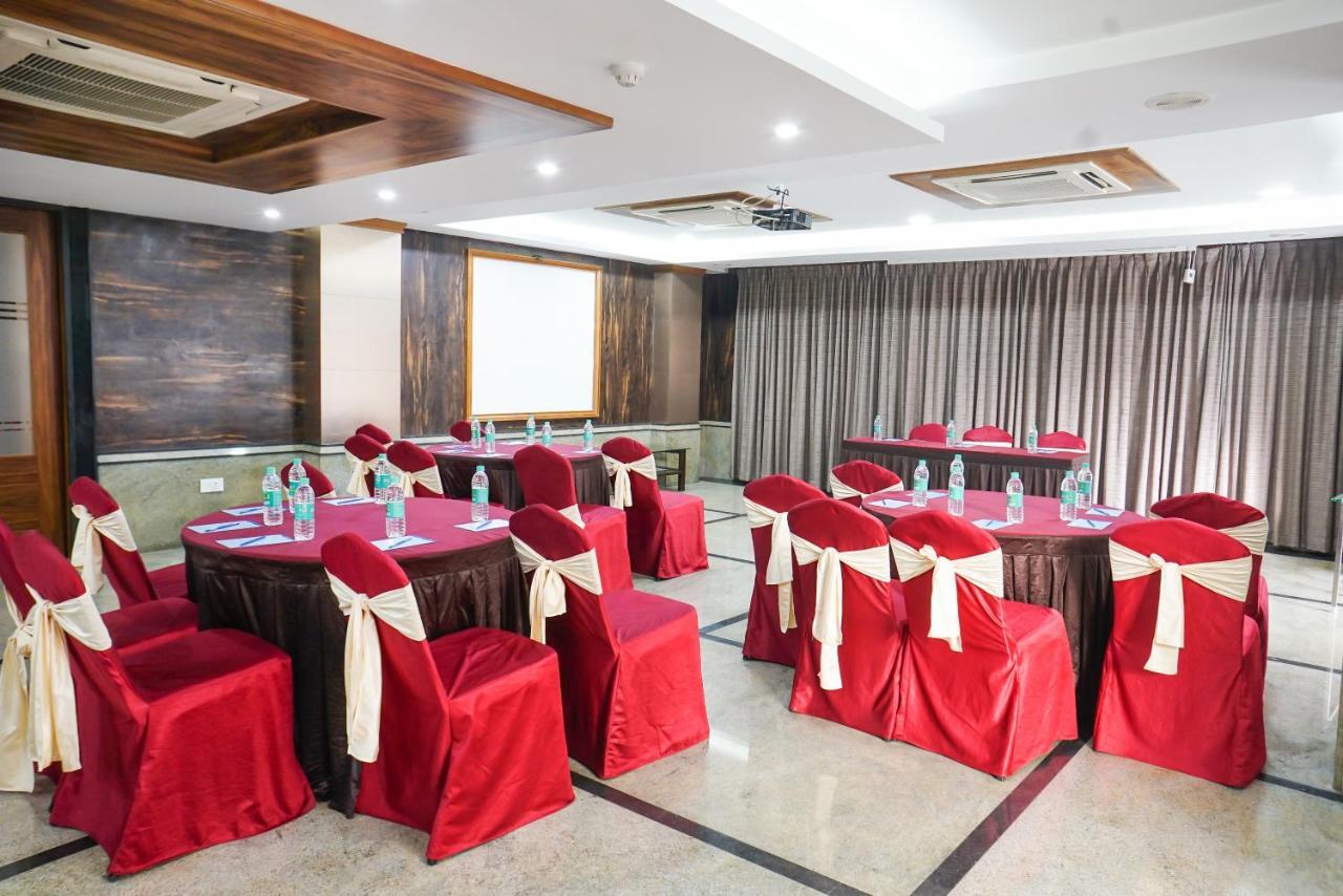 Myspace Hotels Silverstar بنغالور المظهر الخارجي الصورة