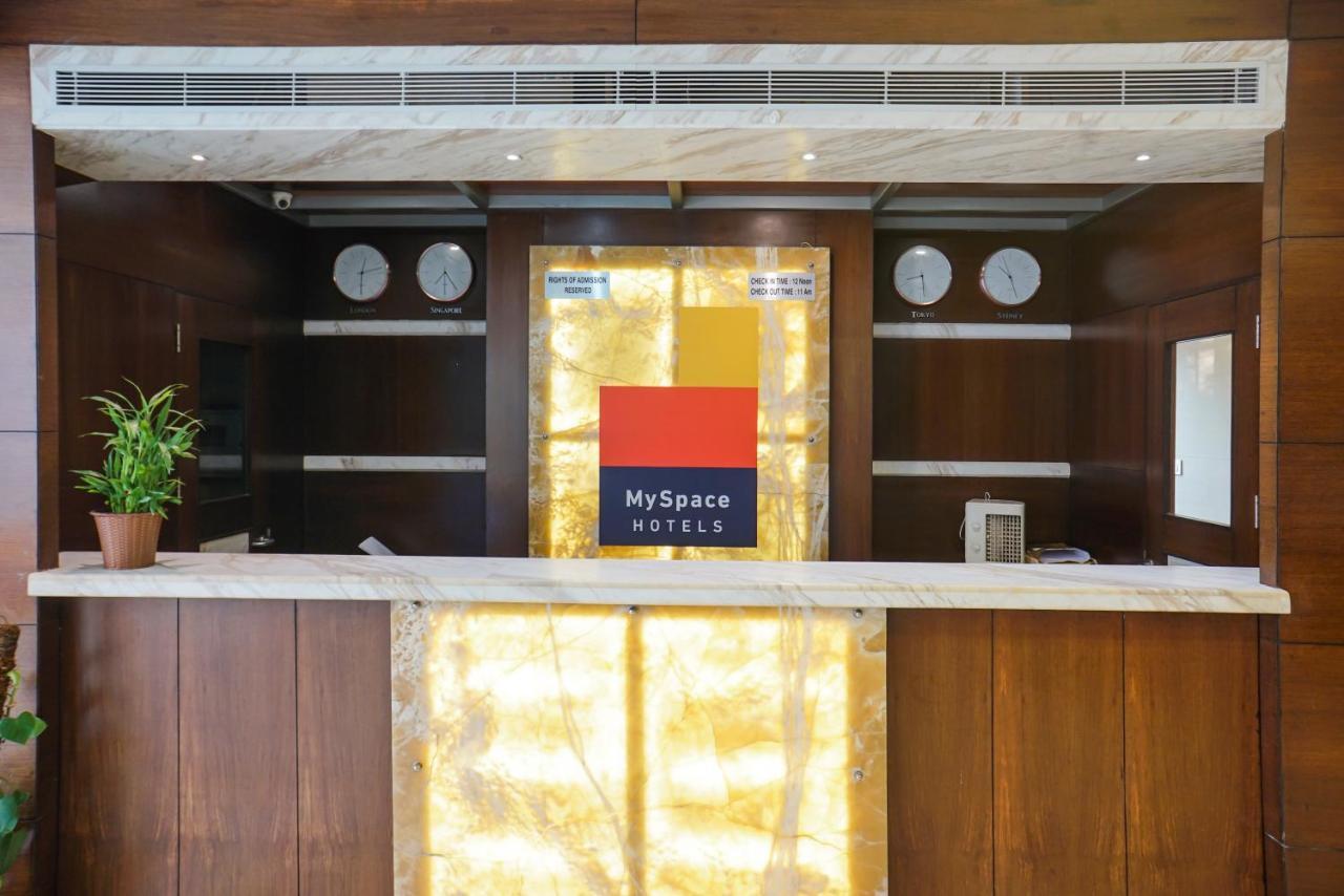 Myspace Hotels Silverstar بنغالور المظهر الخارجي الصورة